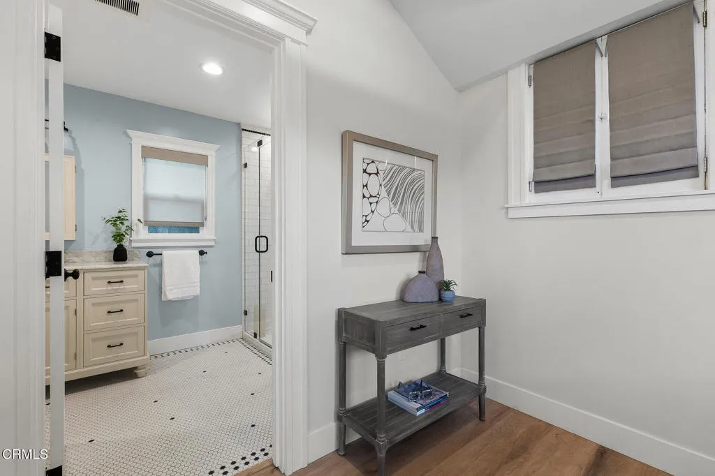 Additional image 131 of 111 S Wilton Place, Los Angeles, CA 90004
