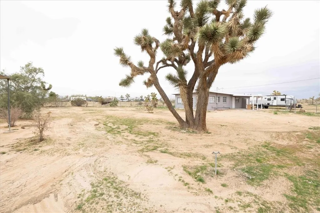 Additional image 128 of 57726 Starlight Mesa Road, Yucca Valley, CA 92284