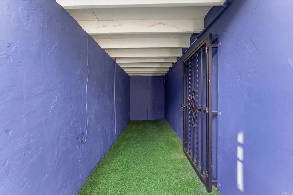 Additional image 105 of 962 Hanover Street, San Diego, CA 92114