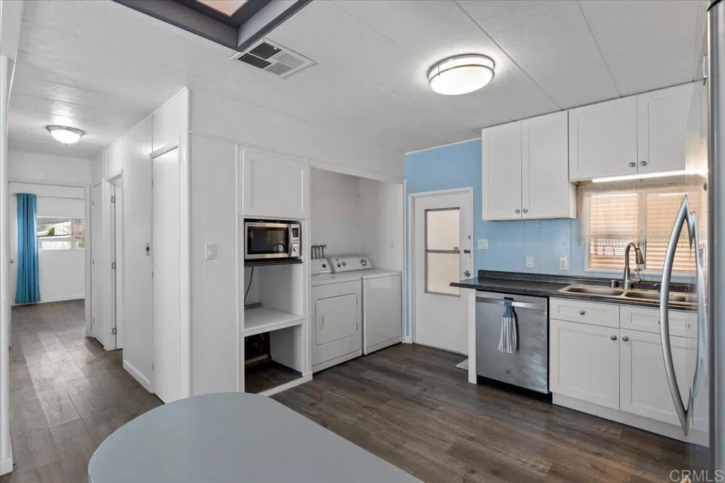 Additional image 11 of 718 Sycamore Avenue Unit 109, Vista, CA 92083