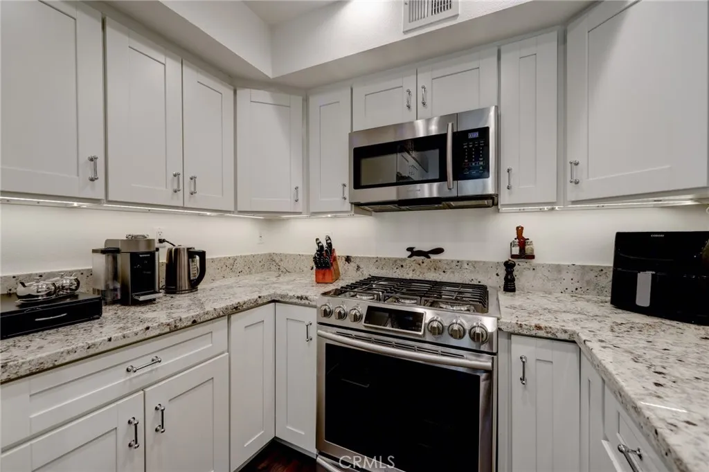 Additional image 32 of 4249 Longridge Avenue Unit 102, Studio City, CA 91604