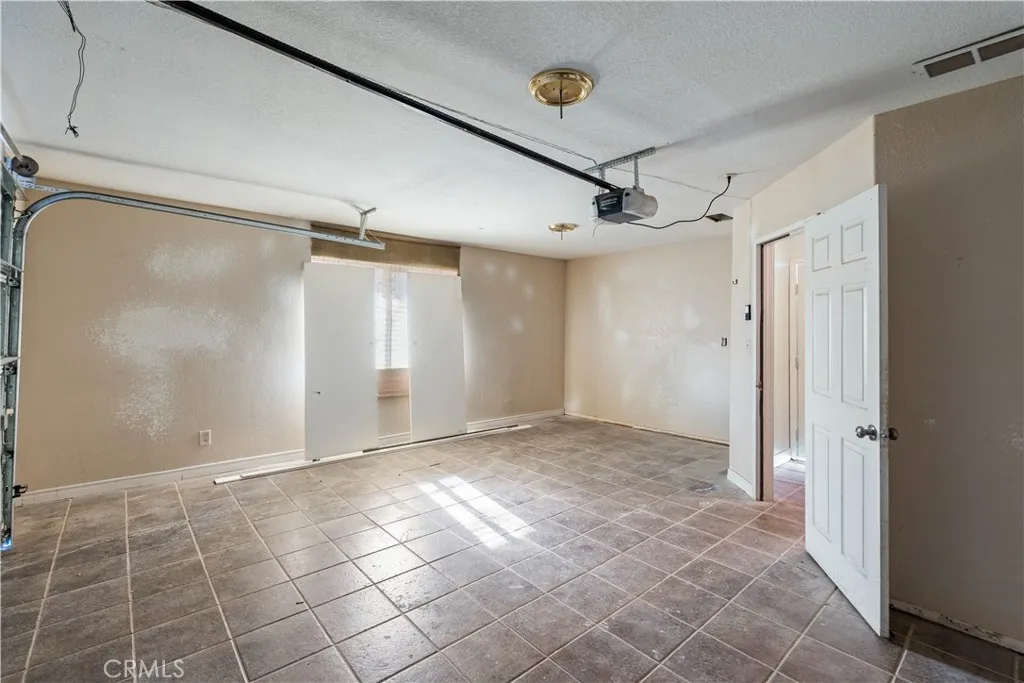 Additional image 72 of 12850 Lakota Rd, Apple Valley, CA 92308