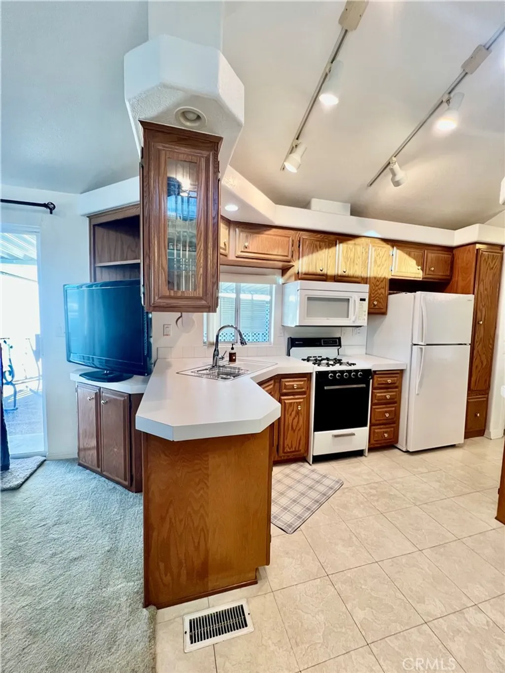 Additional image 11 of 1295 S Cawston Ave Unit 271, Hemet, CA 92545