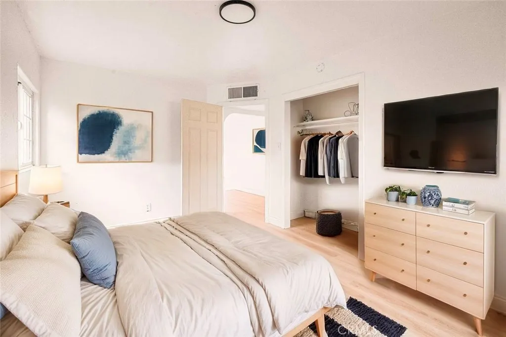 Additional image 47 of 407 4th St, Bakersfield, CA 93304