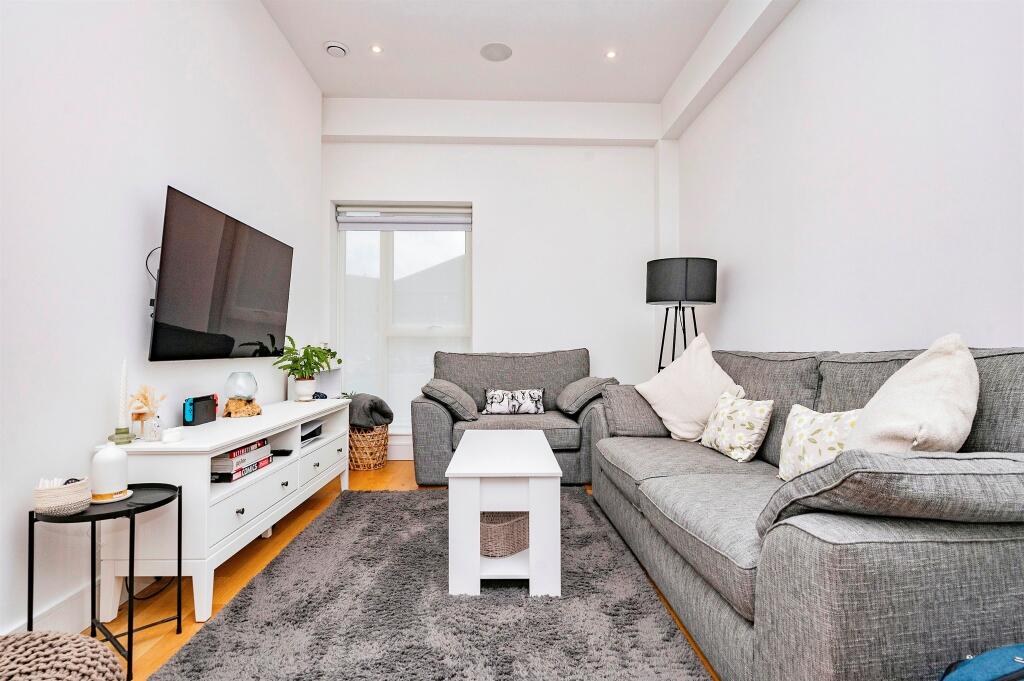 Additional image 17 of Bridge Road East, Welwyn Garden City