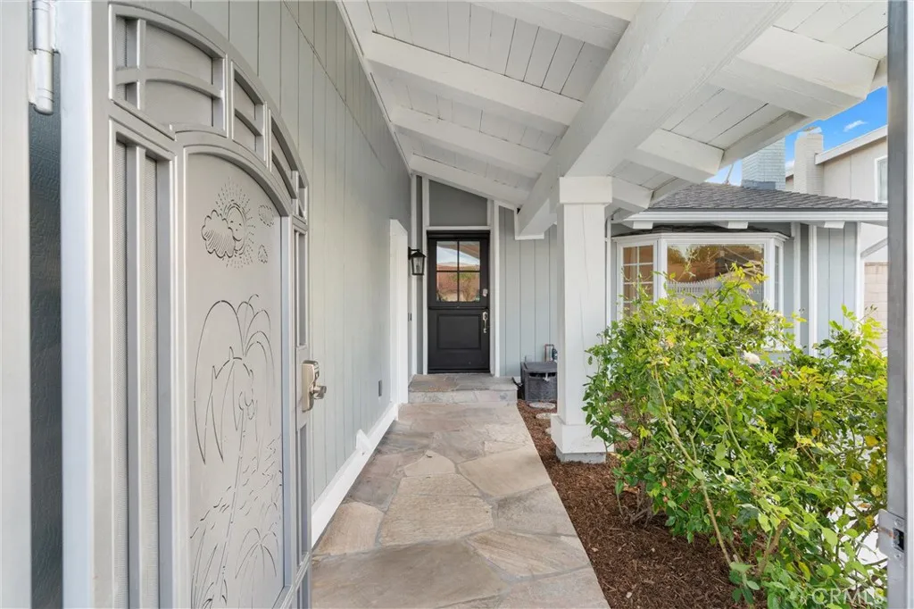 Additional image 6 of 8592 Larkport Drive, Huntington Beach, CA 92646