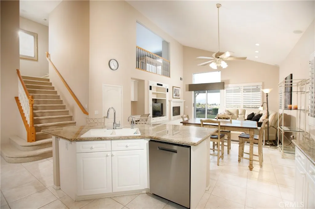 Additional image 51 of 25119 Smokewood Way, Stevenson Ranch, CA 91381