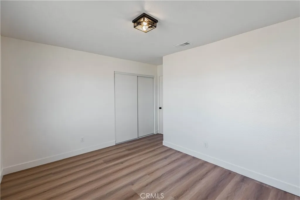 Additional image 20 of 12850 Lakota Rd, Apple Valley, CA 92308