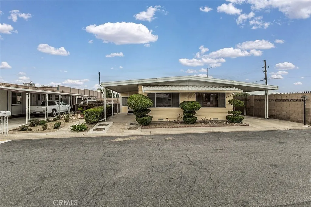 Additional image 2 of 1701 Dinuba Avenue Unit 1, Selma, CA 93662