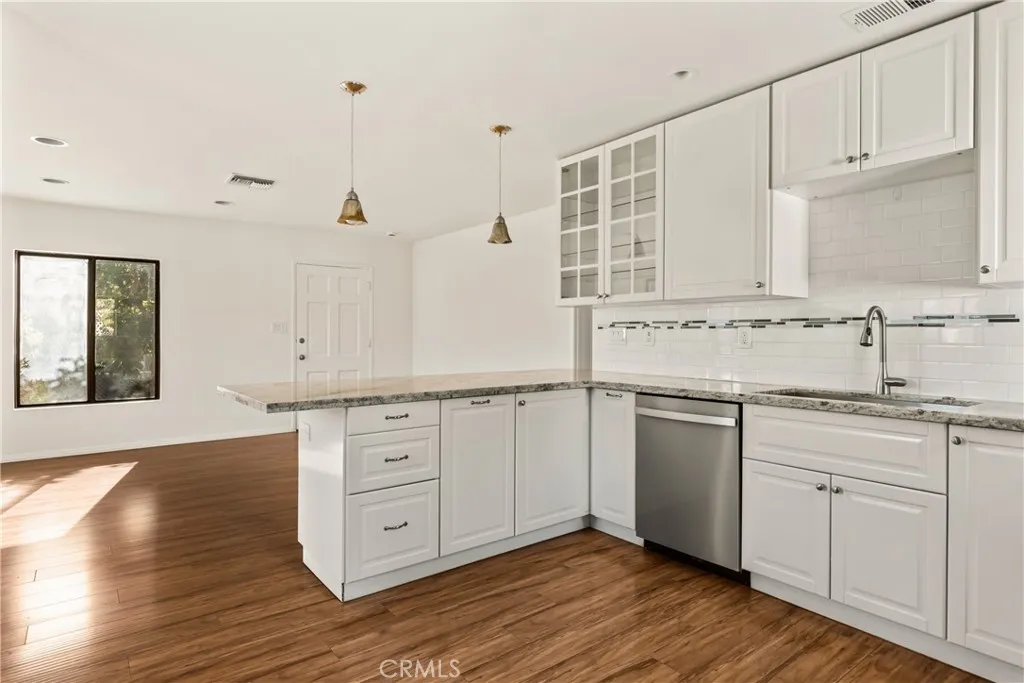 Additional image 47 of 531 N Niagara St, Burbank, CA 91505