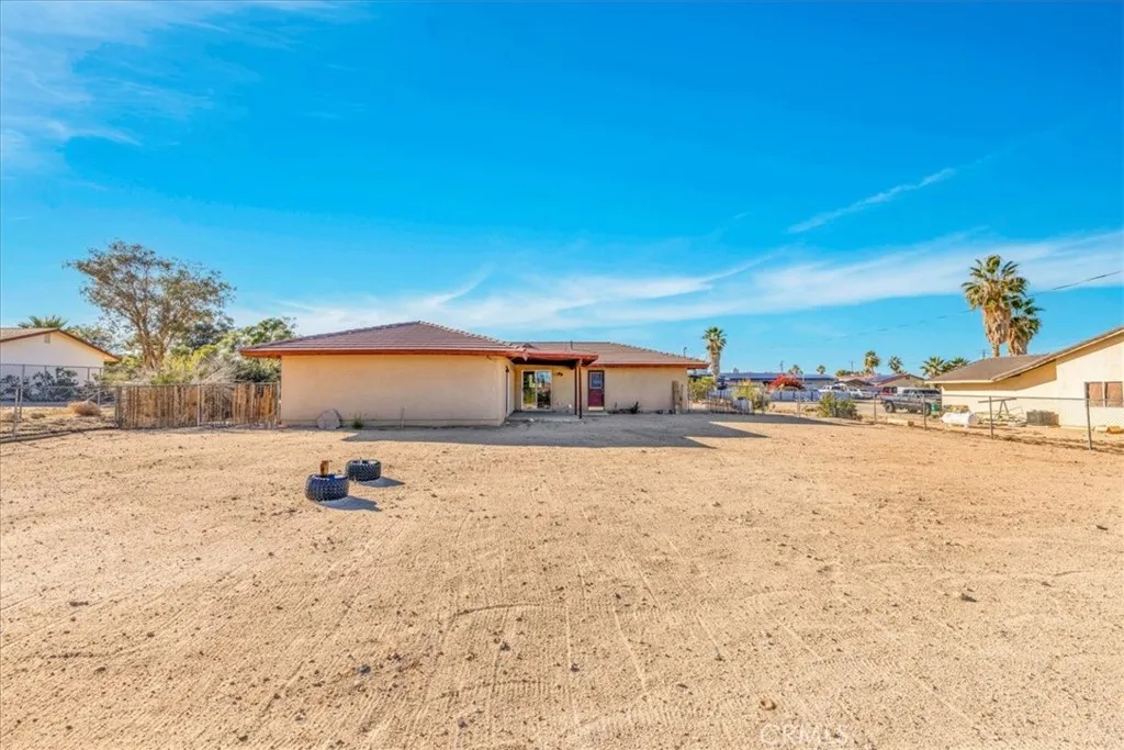 Additional image 97 of 5753 La Luna, 29 Palms, CA 92277