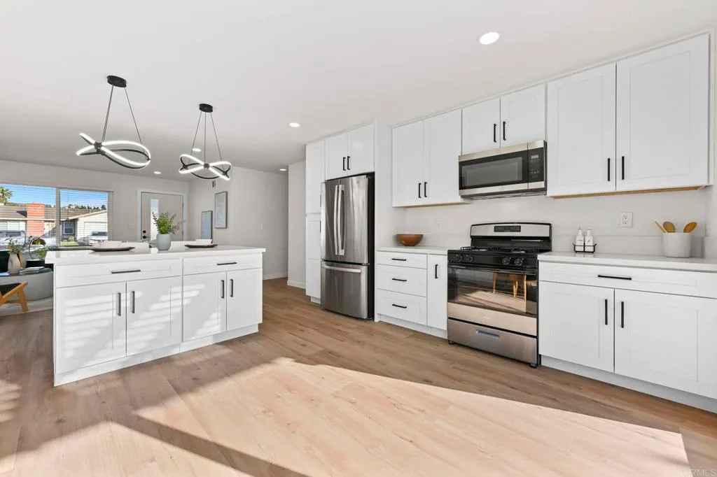 Additional image 11 of 11358 Vela Drive, San Diego, CA 92126