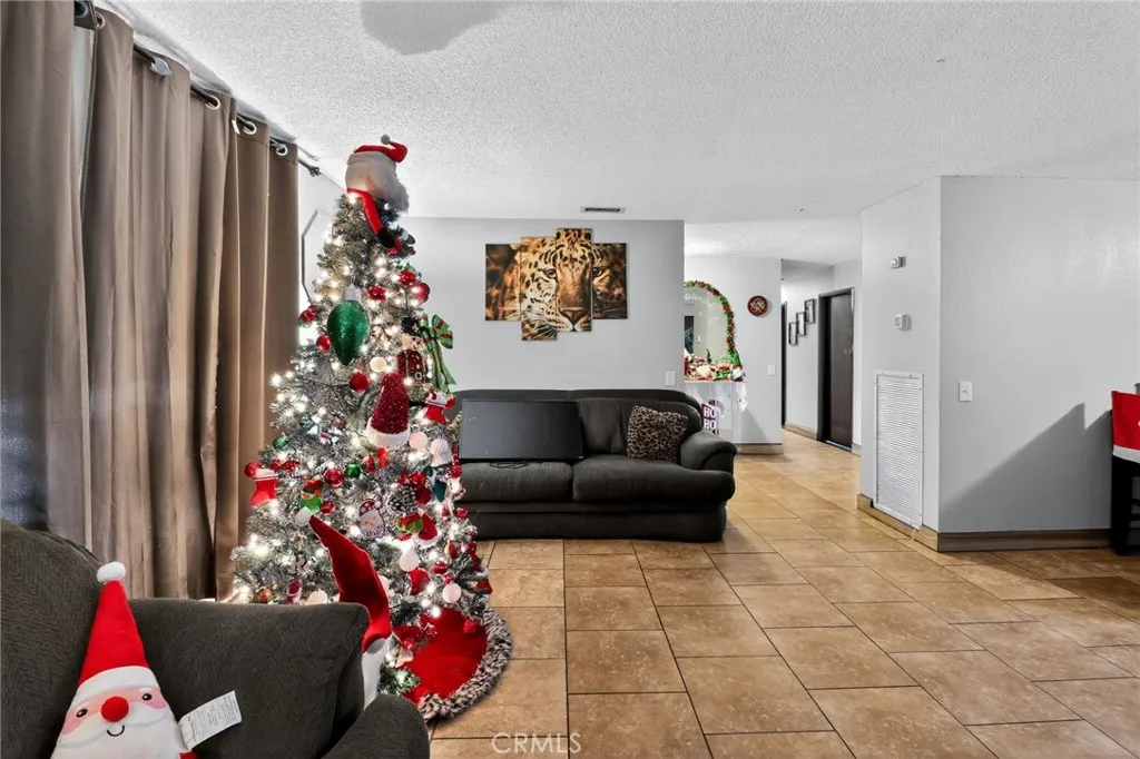 Additional image 44 of 22575 Papago Road, Apple Valley, CA 92307