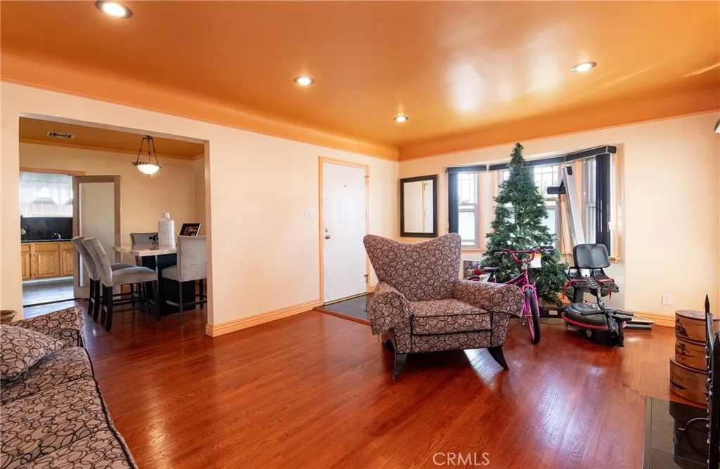 Additional image 17 of 10520 Ruthelen, Los Angeles, CA 90047