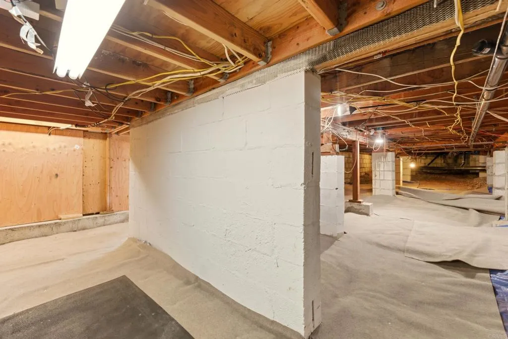 Additional image 56 of 962 Hanover Street, San Diego, CA 92114