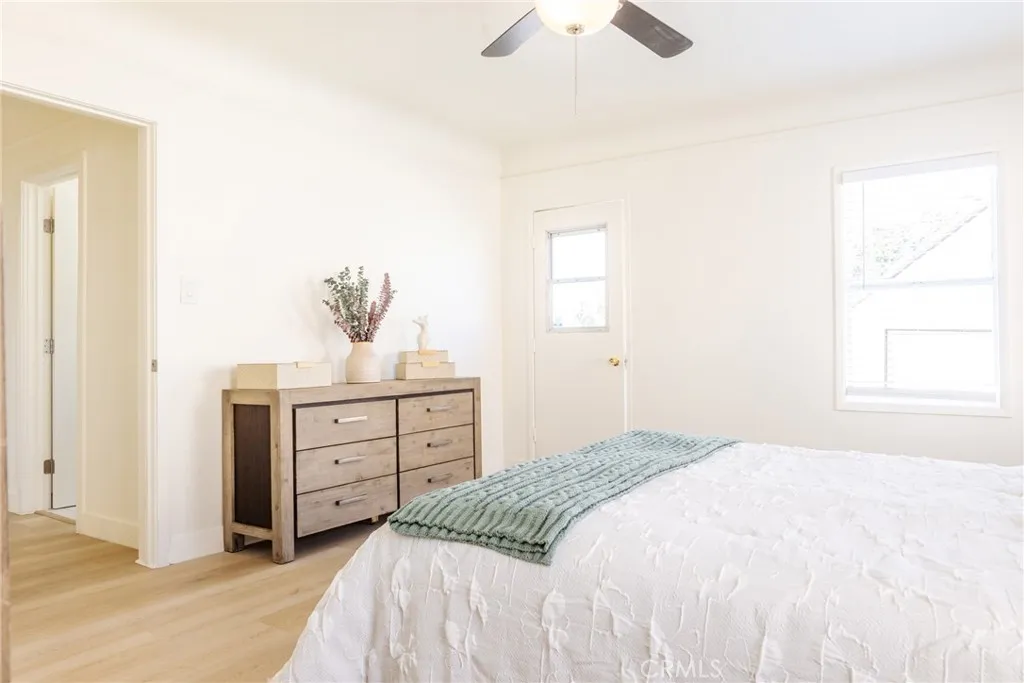 Additional image 29 of 2127 W 76th St, Los Angeles, CA 90047