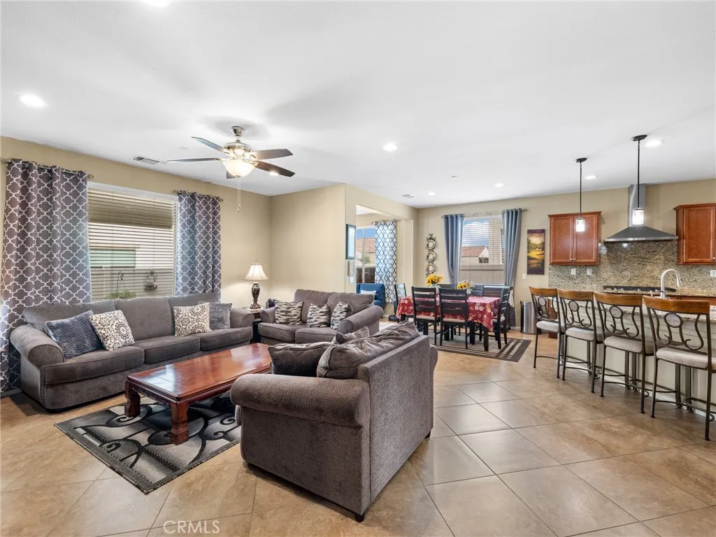 Additional image 9 of 18920 Lasso Street, Apple Valley, CA 92308