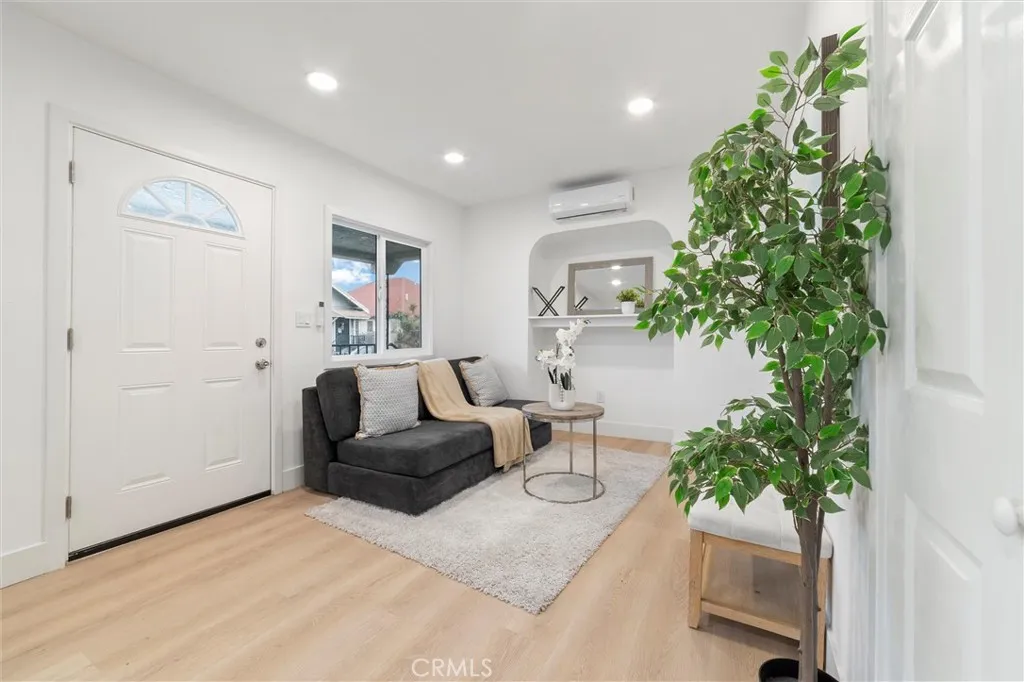 Additional image 25 of 2315 Stanford Avenue, Los Angeles, CA 90011