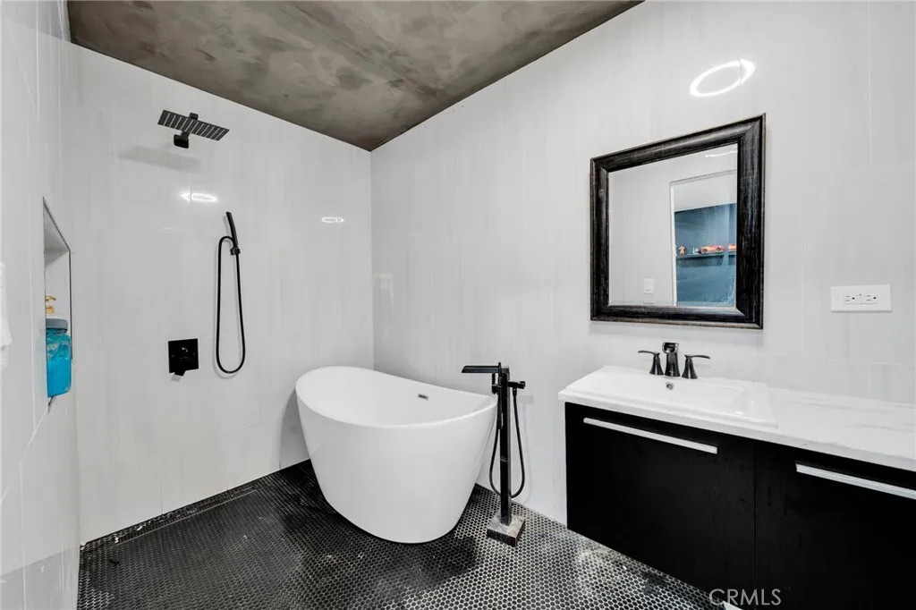 Additional image 19 of 7044 Nestle Avenue, Reseda, CA 91335