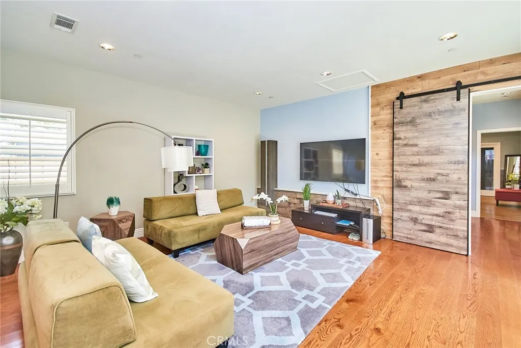 Additional image 95 of 784 Eaton Drive, Pasadena, CA 91107