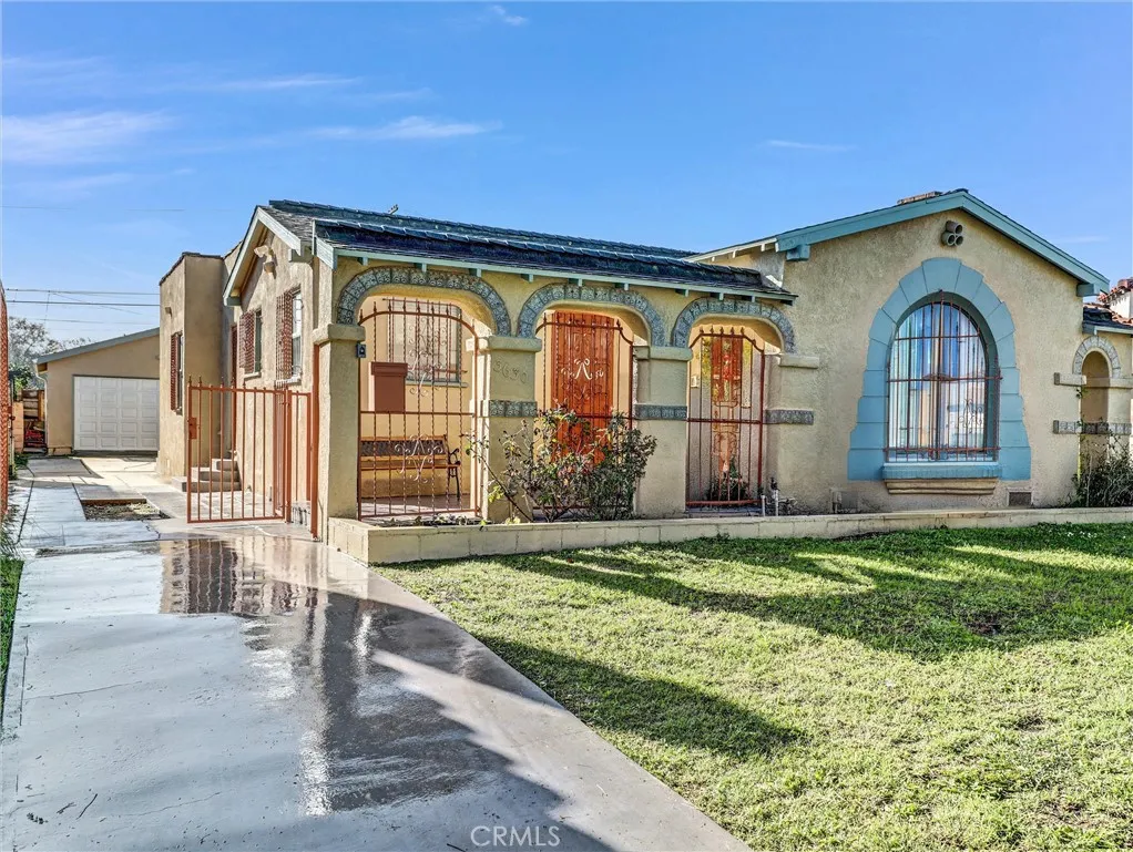 Additional image 46 of 3630 W 61st St, Los Angeles, CA 90043