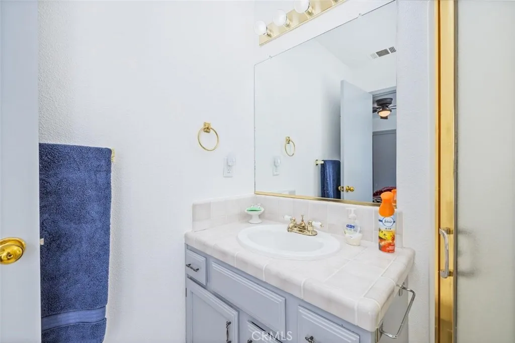 Additional image 58 of 40648 Saddleback Rd, Bass Lake, CA 93604