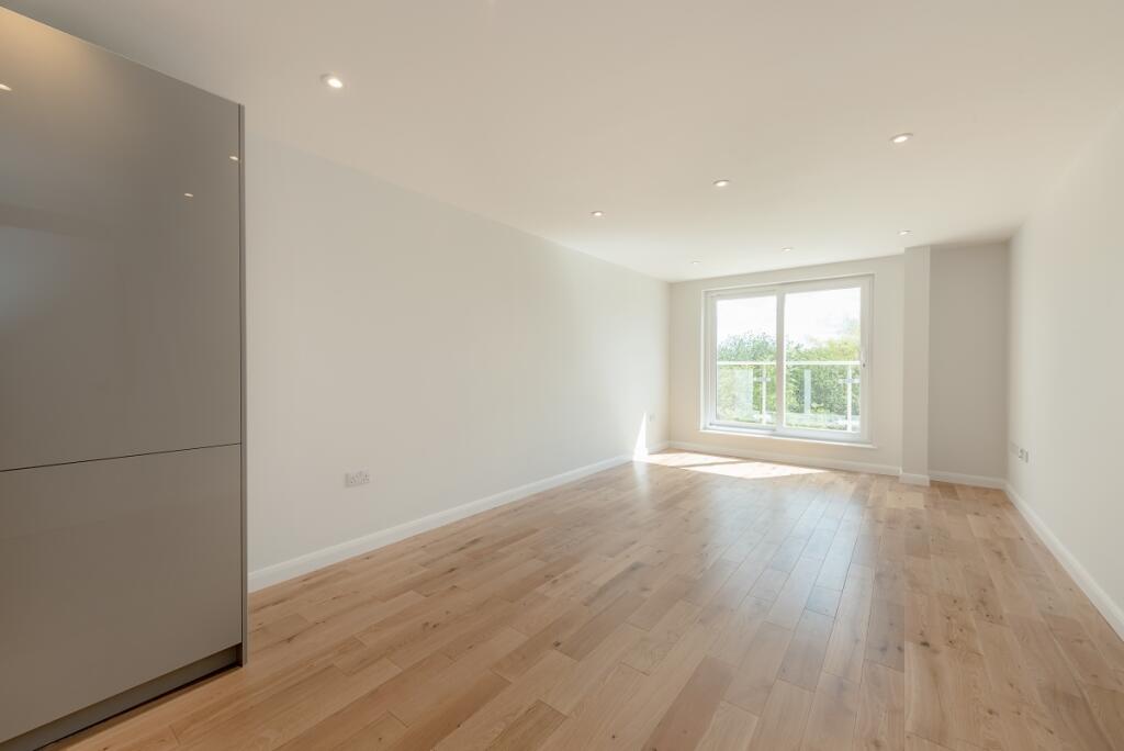 Additional image 7 of The Ridgeway St. Albans AL4