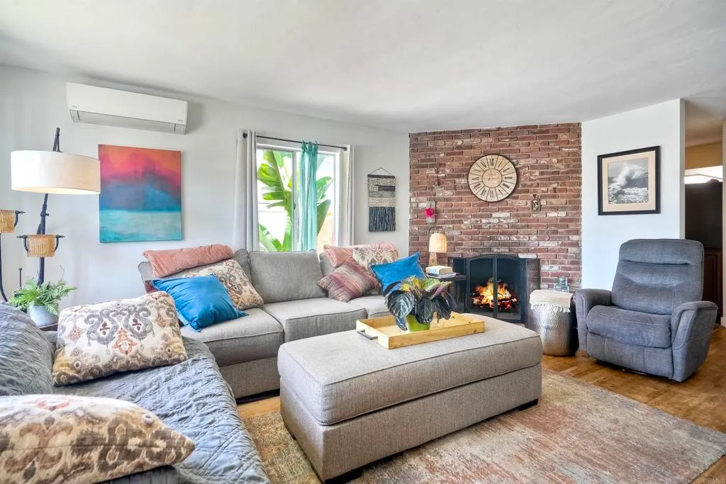 Additional image 6 of 1080 Buena Place, Carlsbad, CA 92008