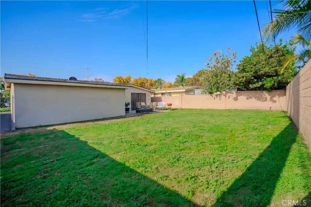 Additional image 14 of 513 Nottingham Avenue, Santa Ana, CA 92703