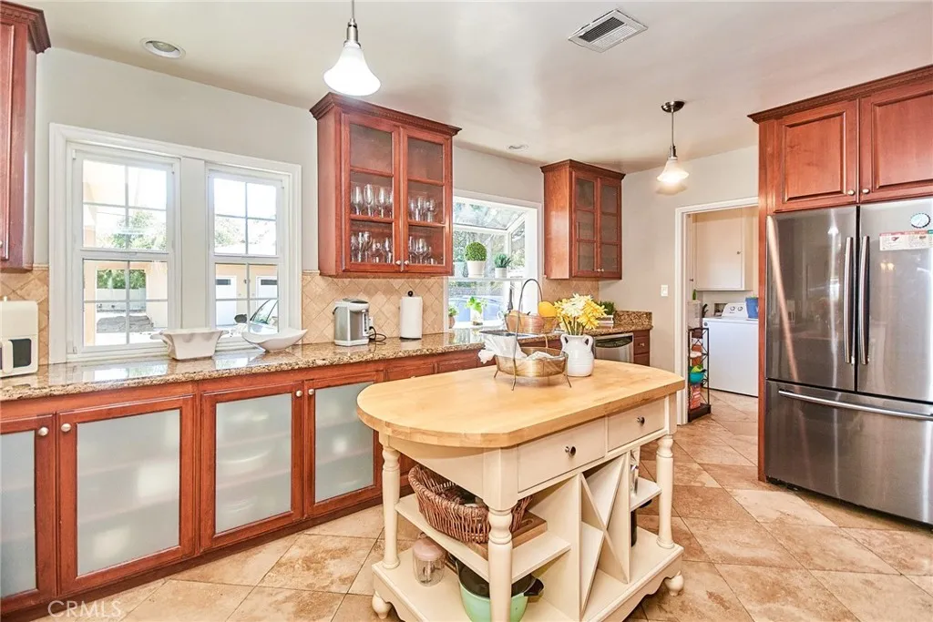 Additional image 83 of 784 Eaton Drive, Pasadena, CA 91107