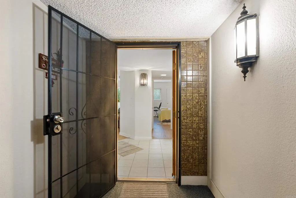 Additional image 4 of 17607 Pomerado Rd Unit 101, Rancho Bernardo (San Diego), CA 92128