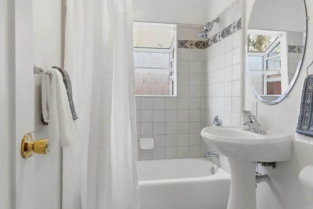 Additional image 24 of 2812 Monroe Ave, San Diego, CA 92116