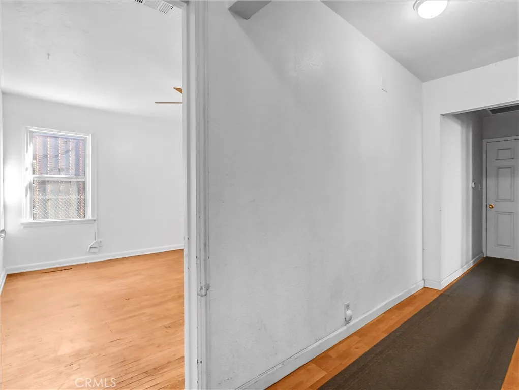 Additional image 80 of 3630 W 61st St, Los Angeles, CA 90043