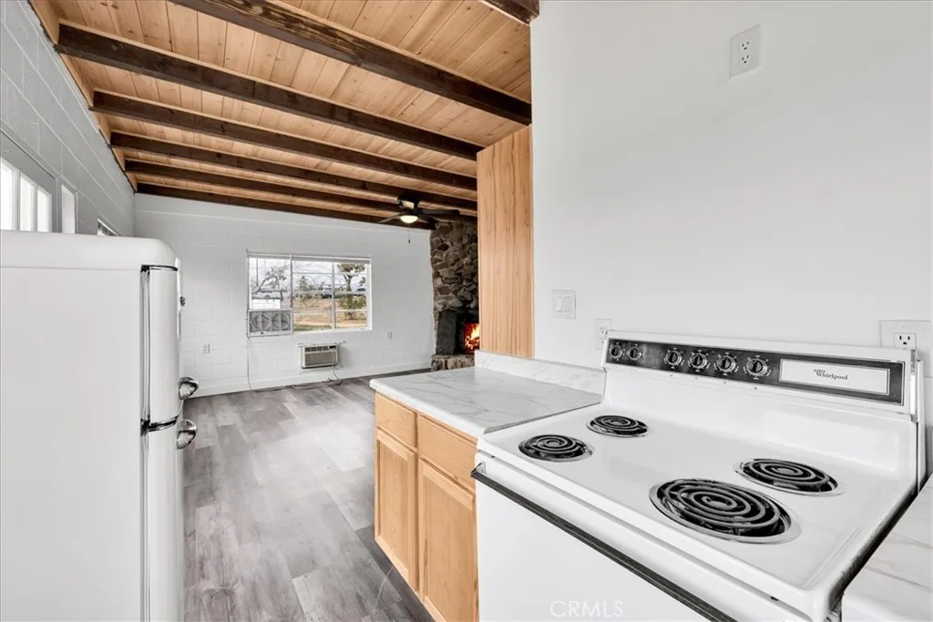 Additional image 84 of 57726 Starlight Mesa Road, Yucca Valley, CA 92284