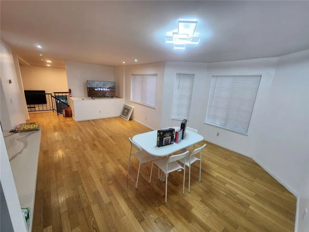 Additional image 24 of 2915 E 60th Pl Unit A, Huntington Park, CA 90255