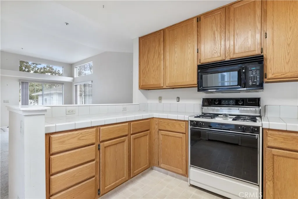 Additional image 47 of 980 Bluebell Way, San Luis Obispo, CA 93401