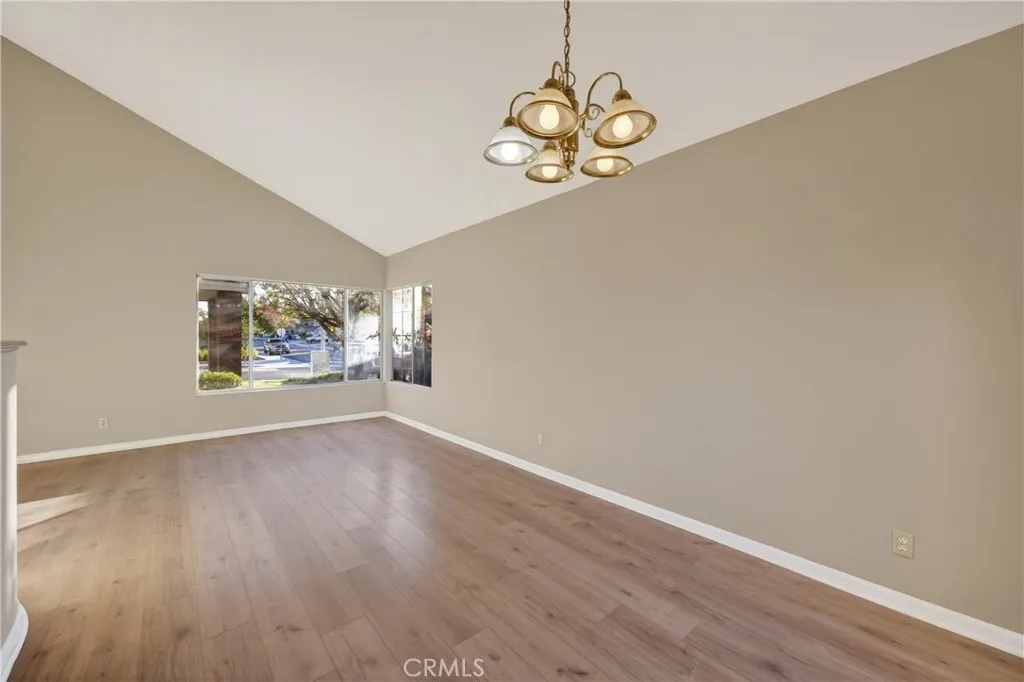 Additional image 16 of 19540 Chinotto Ln, Riverside, CA 92508