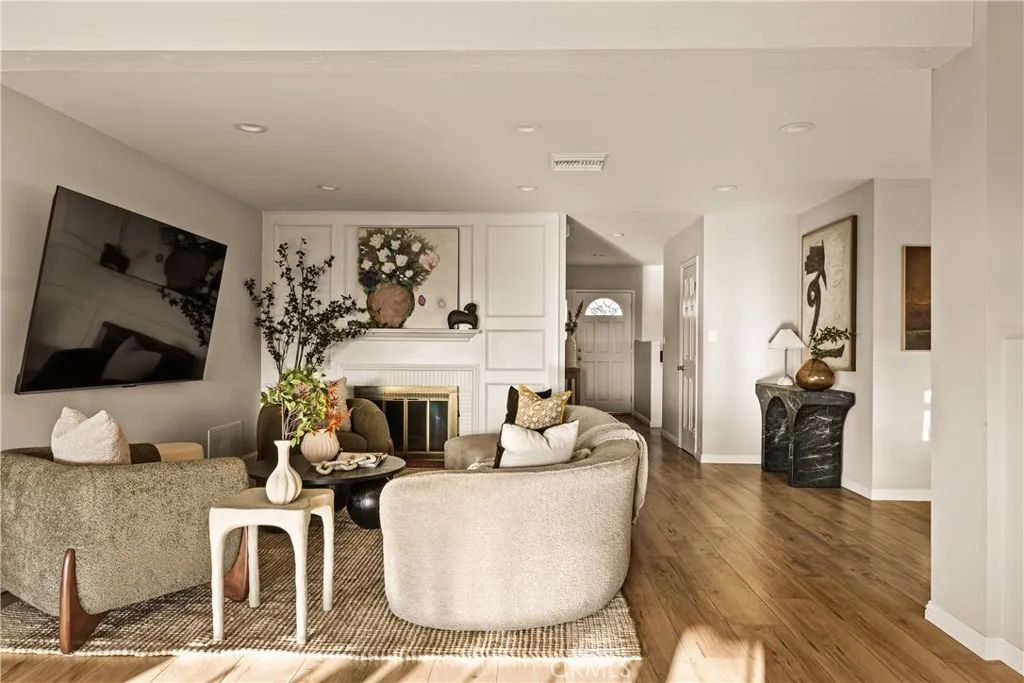 Additional image 33 of 1819 Richard Street, Burbank, CA 91504