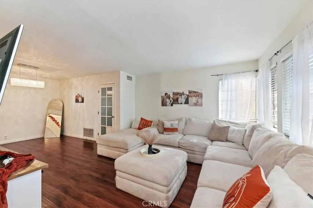 Additional image 41 of 834 Robles Pl, Corona, CA 92882