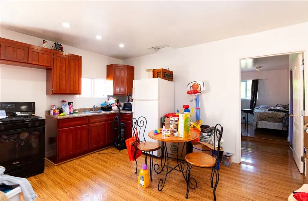 Additional image 45 of 10520 Ruthelen, Los Angeles, CA 90047