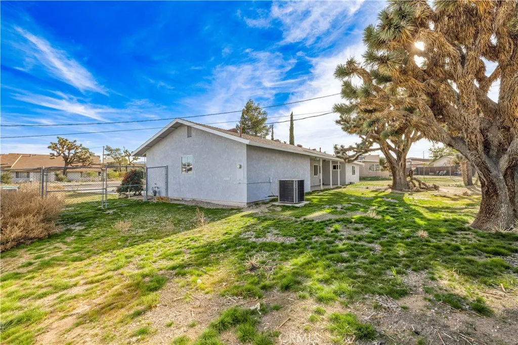 Additional image 122 of 7010 Airway Avenue, Yucca Valley, CA 92284