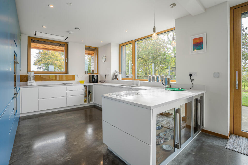 Additional image 3 of Kennel Lane, Kinsbourne Green, Harpenden, AL5