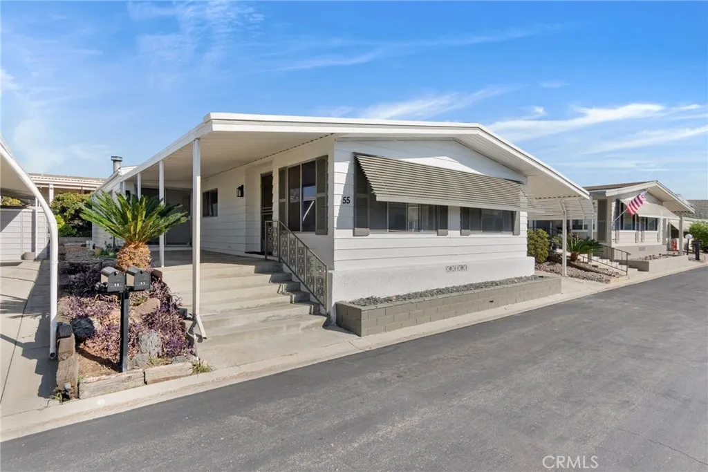 Additional image 2 of 11730 Whittier Boulevard Unit 55, Whittier, CA 90601