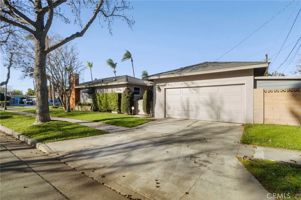 Additional image 54 of 2601 N Flower St, Santa Ana, CA 92706