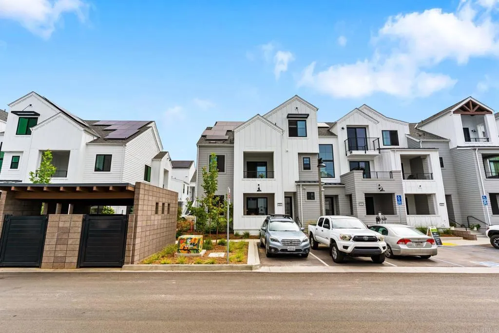 Additional image 80 of 1400 Anacona Place Unit 105, Encinitas, CA 92024