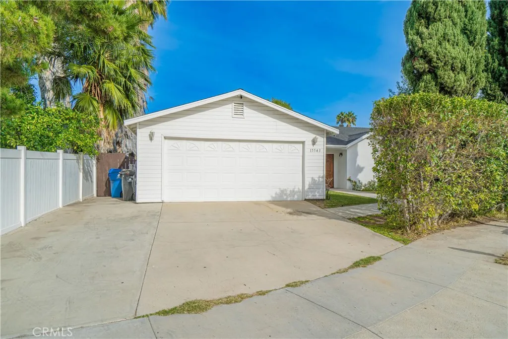 Additional image 3 of 15543 Dearborn, North Hills, CA 91343