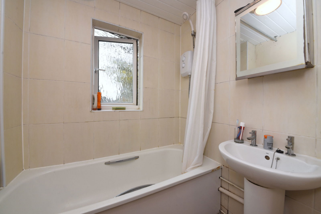 Additional image 4 of Vincenzo Close, Welham Green, Hatfield, AL9 7NH