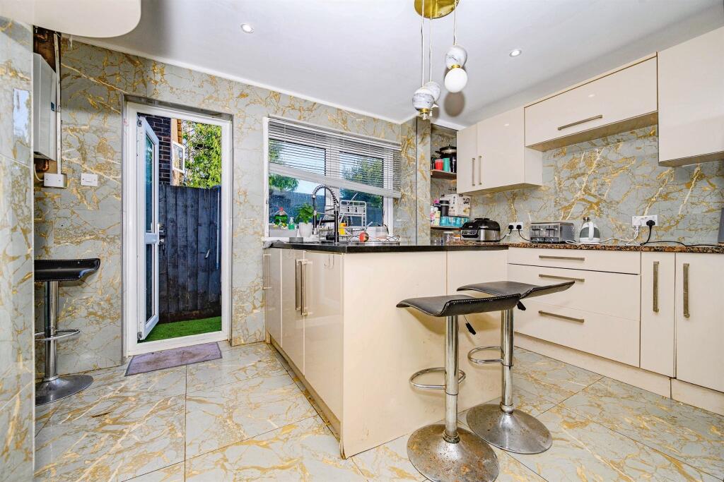 Additional image 16 of Woods Avenue, Hatfield