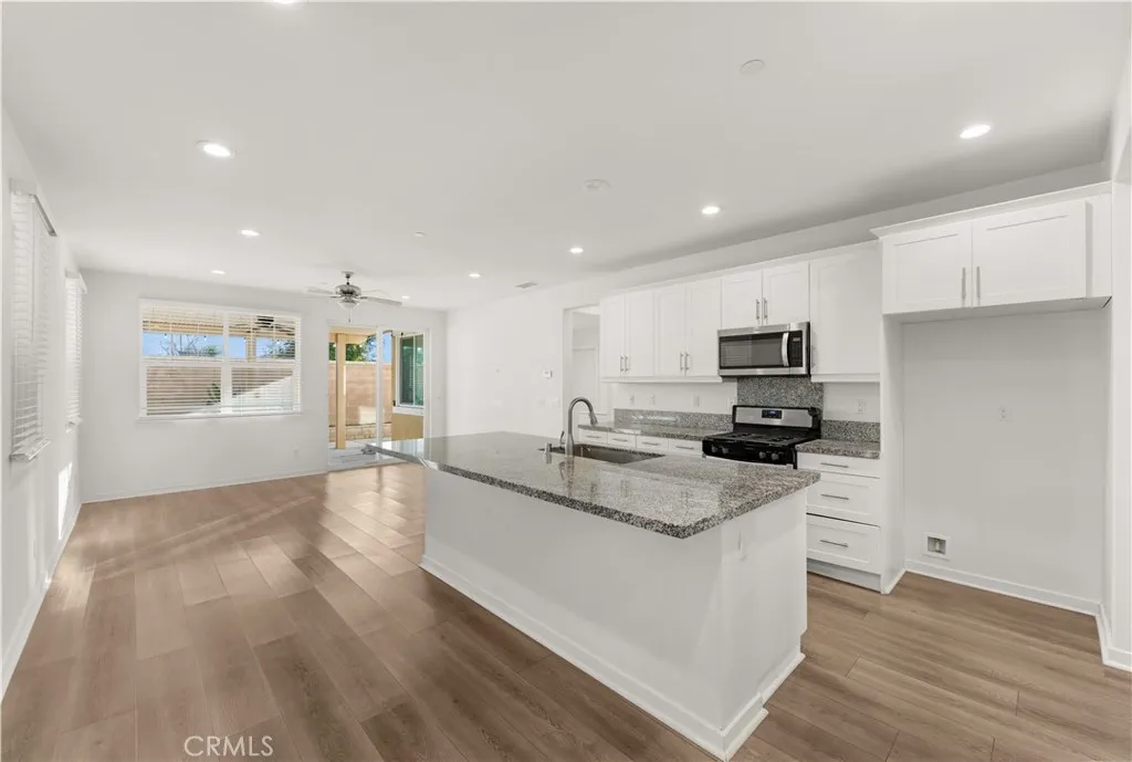 Additional image 5 of 13873 La Pradera Way, Eastvale, CA 92880