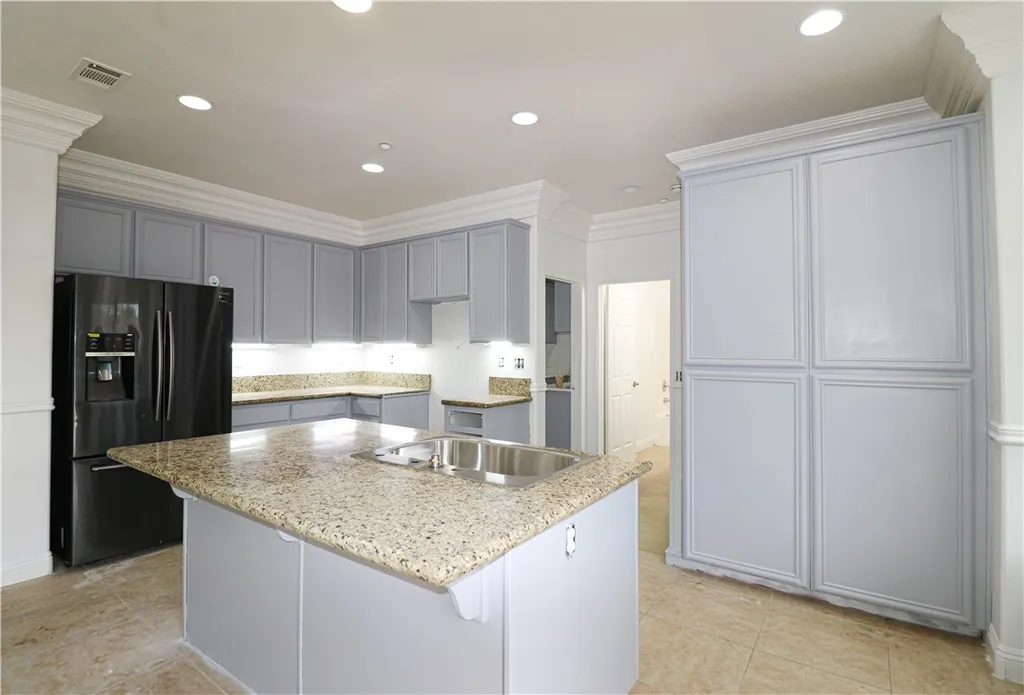 Additional image 11 of 18215 Grove Place, Fontana, CA 92336